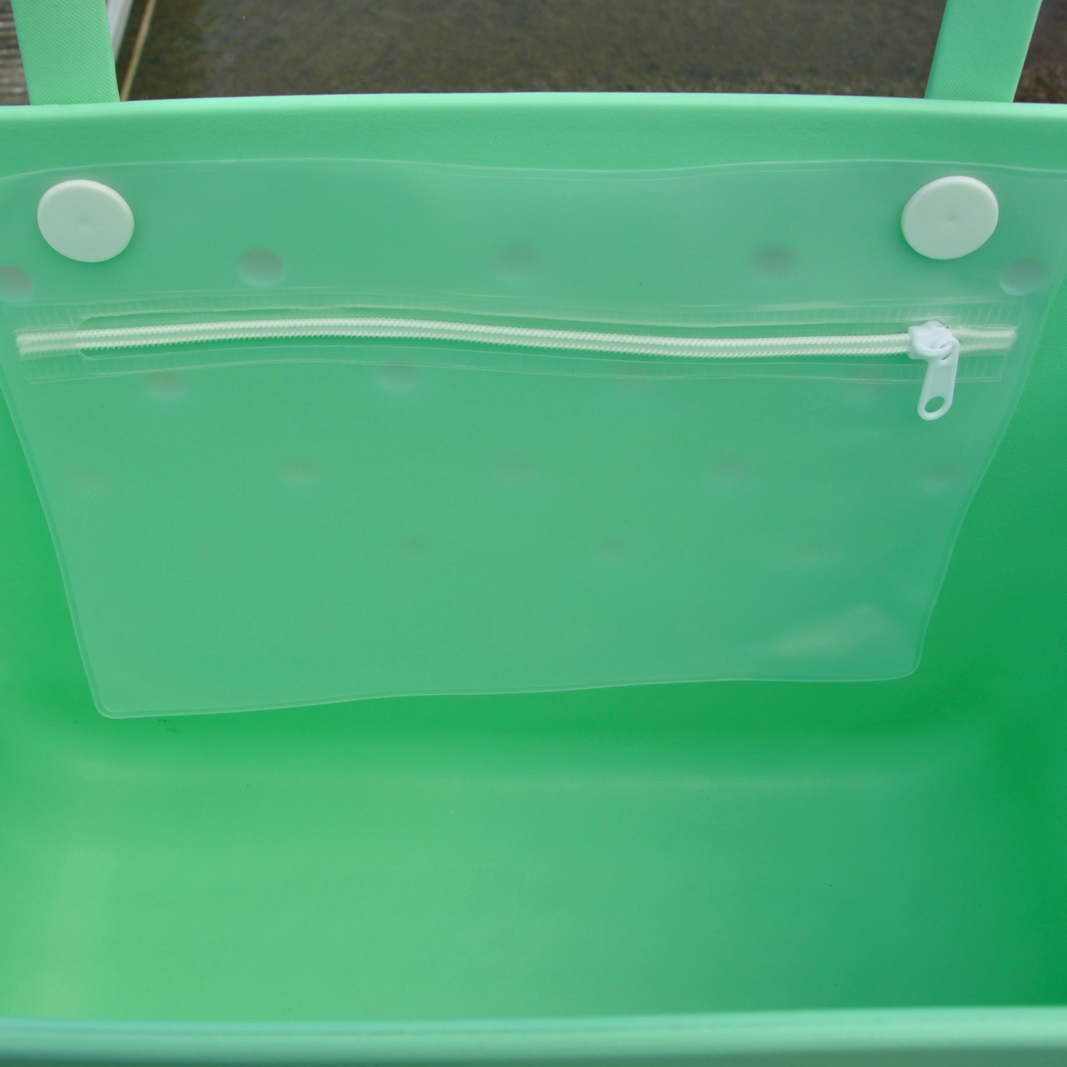 "Sea Foam Eva Silicone bag showing the insert with zipper"