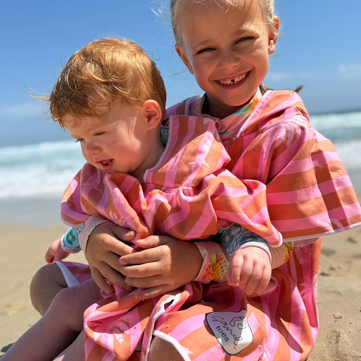 Palm Springs hoodies in Babies and medium